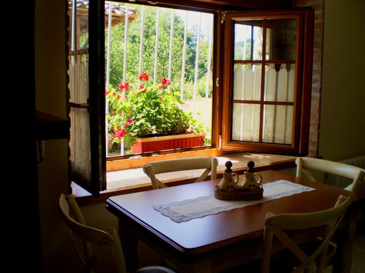 Apartamentos Huerta Carua I Y II Piloña Exterior foto